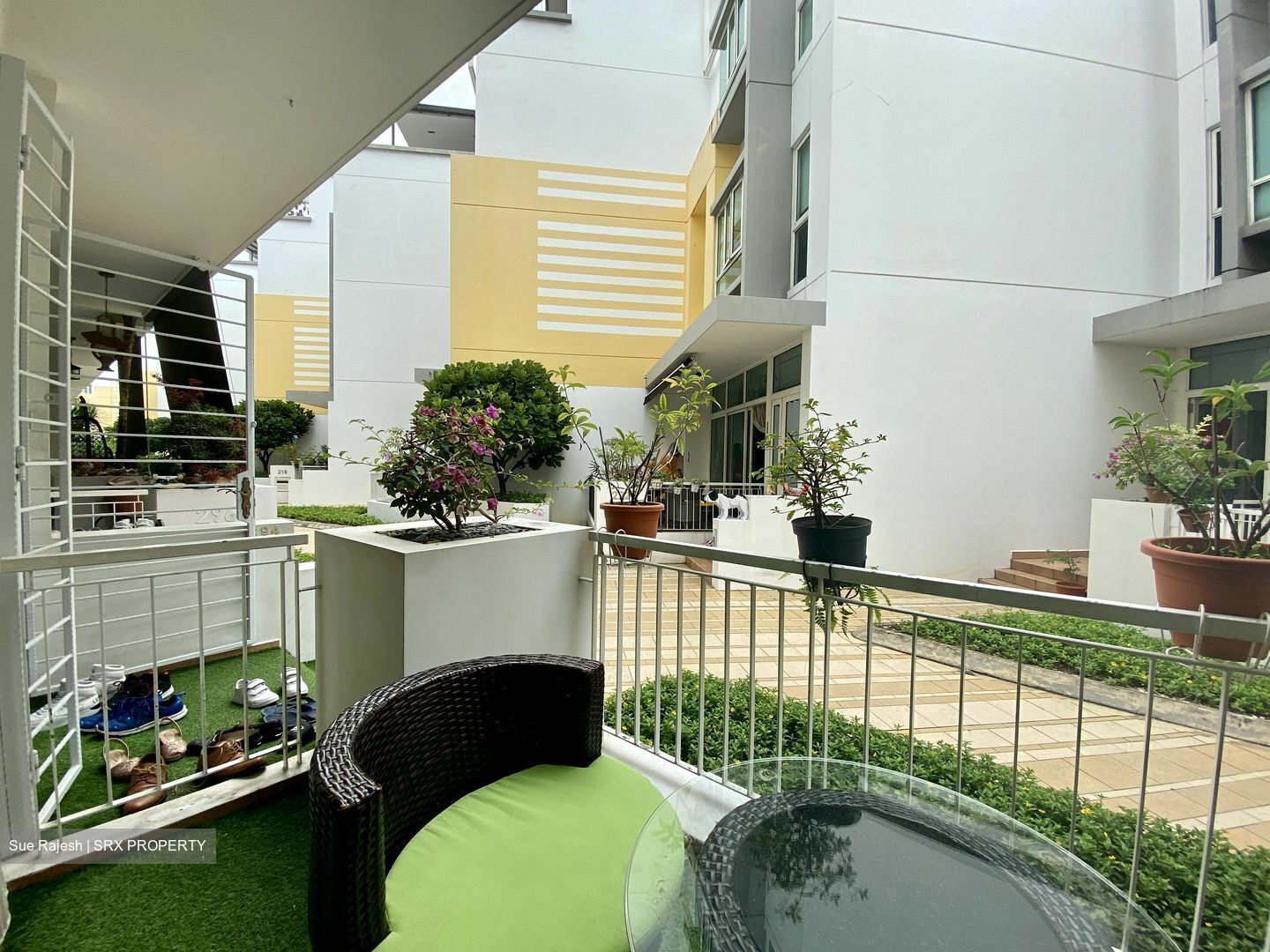 The Shaughnessy (D27), Terrace #367005481